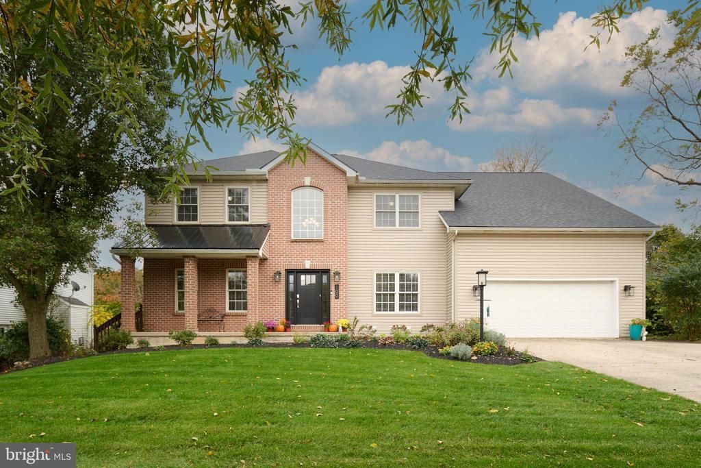 100 Lois Lane, State College, PA 16801 Main Photo