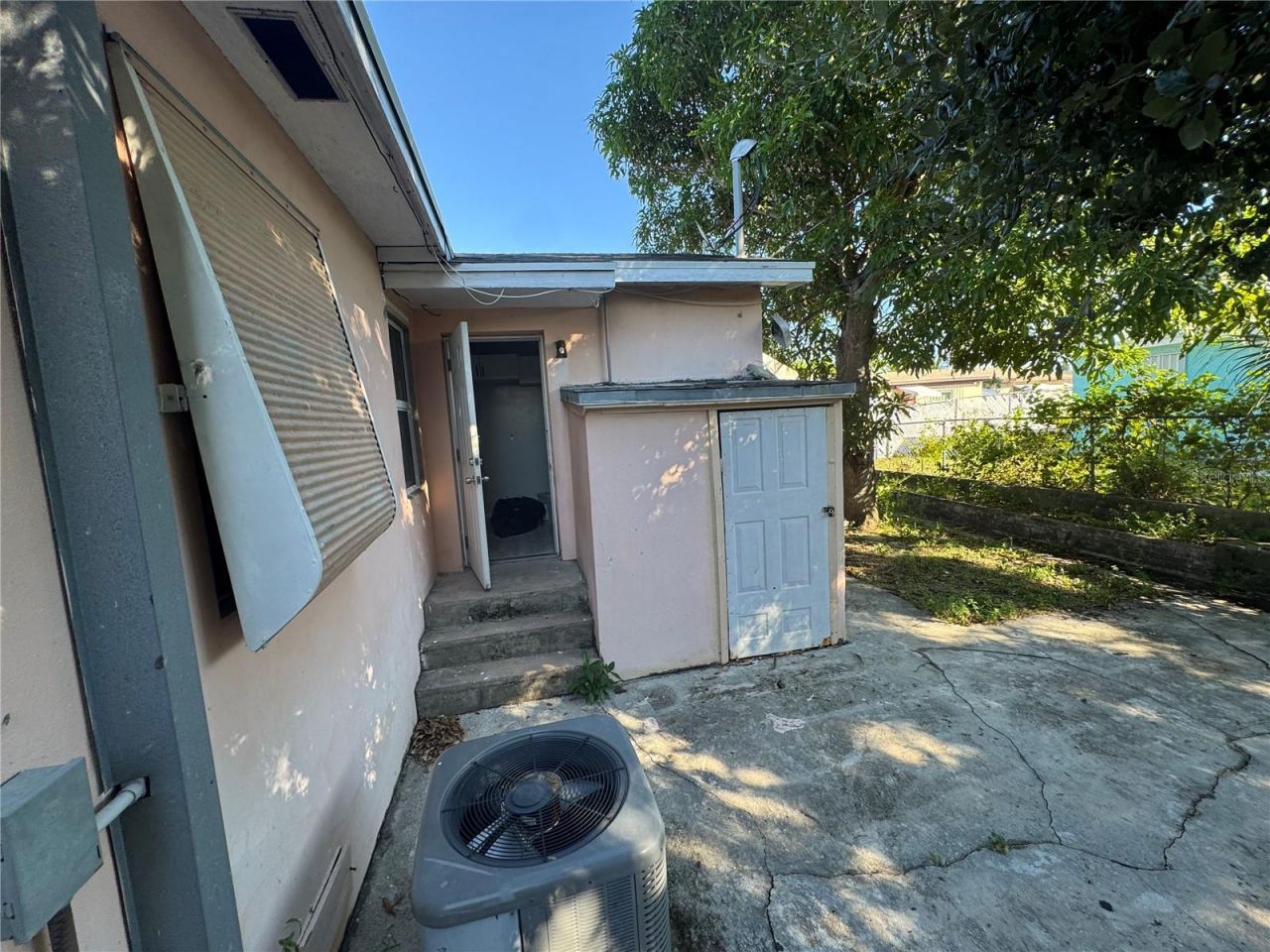 131 W 35th Street, Riviera Beach, FL 33404 Photo