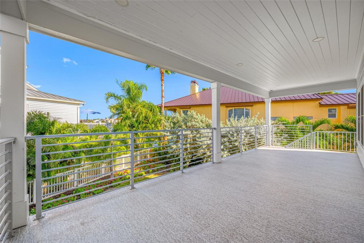 2813 Kipps Colony Drive S, Saint Petersburg, FL 33707 Photo