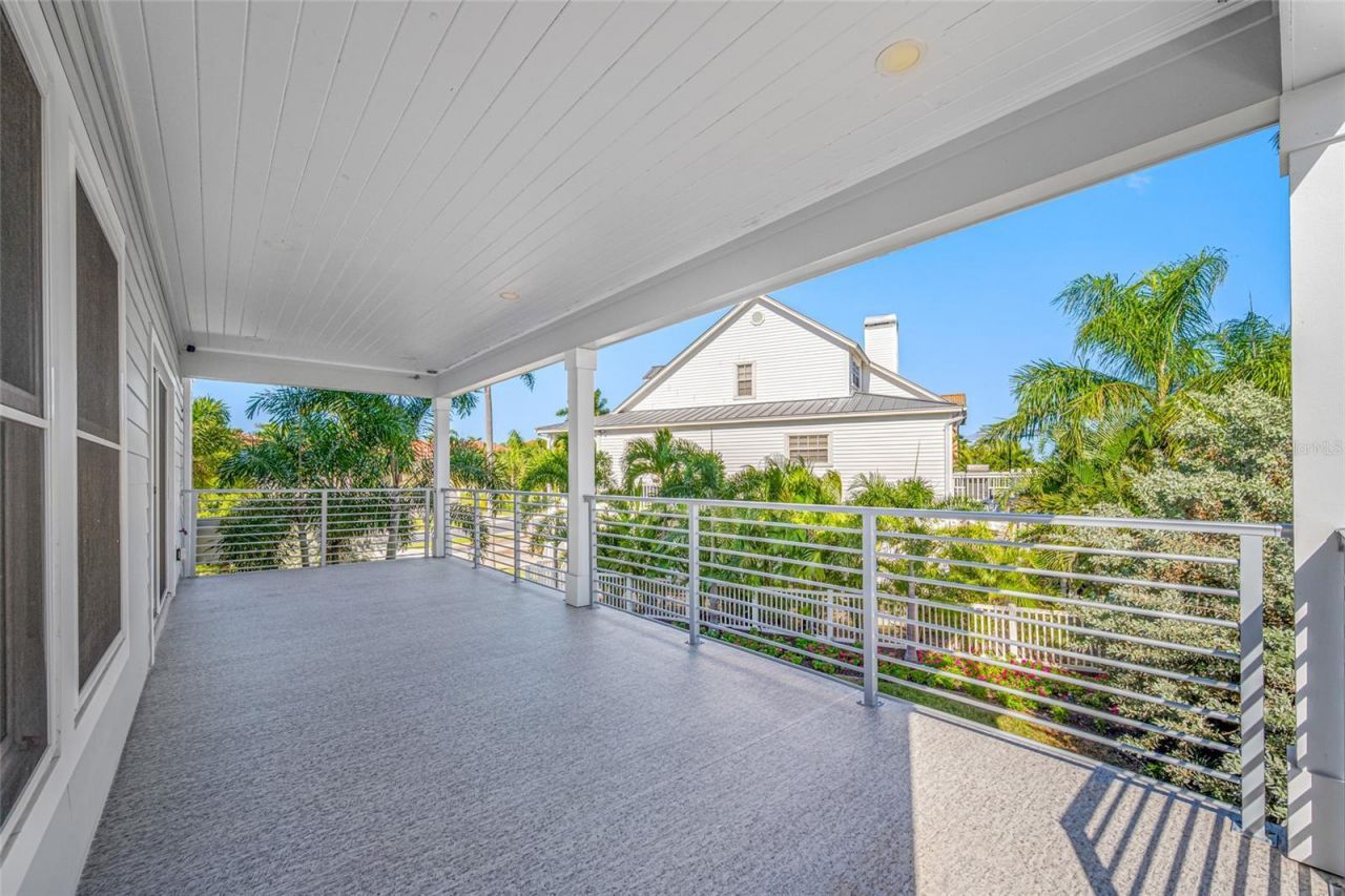 2813 Kipps Colony Drive S, Saint Petersburg, FL 33707 Photo