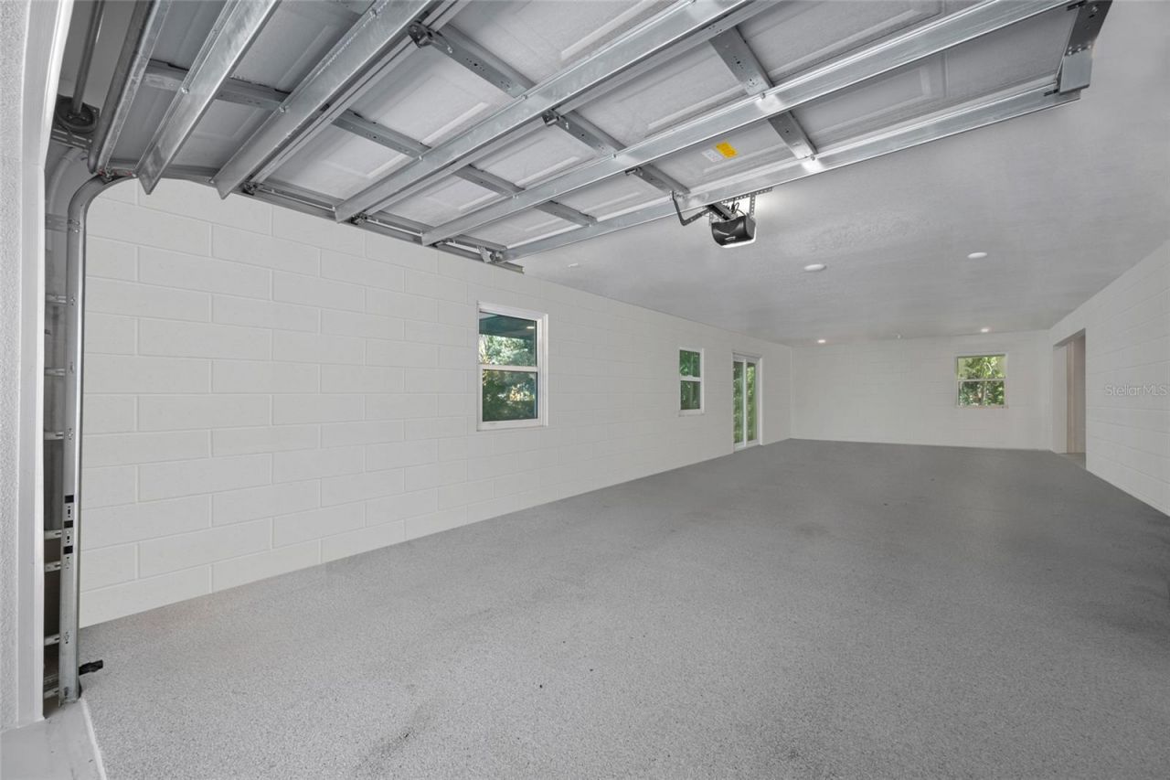 2813 Kipps Colony Drive S, Saint Petersburg, FL 33707 Photo