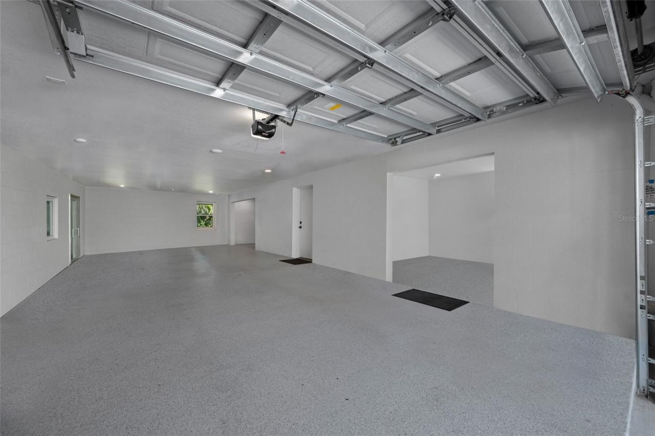 2813 Kipps Colony Drive S, Saint Petersburg, FL 33707 Photo