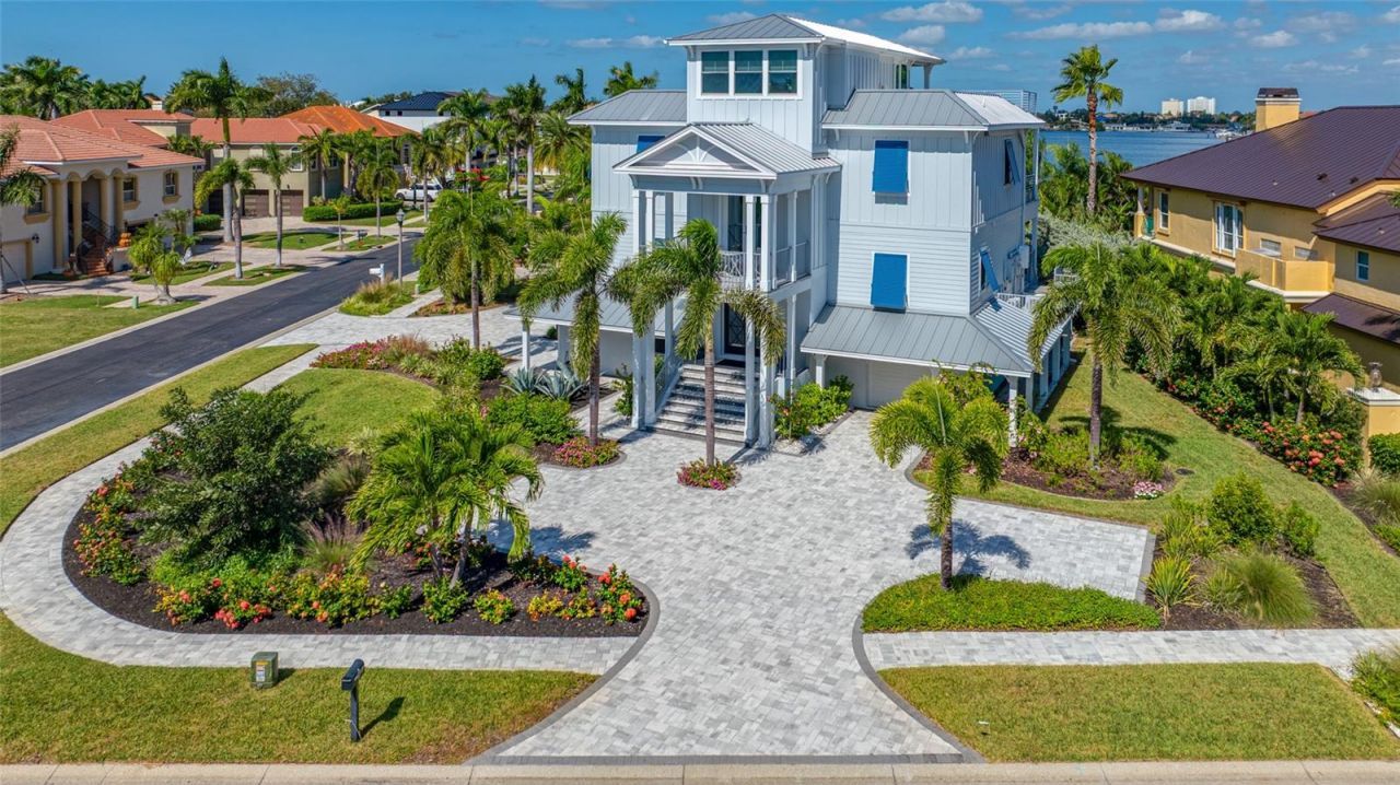 2813 Kipps Colony Drive S, Saint Petersburg, FL 33707 Photo