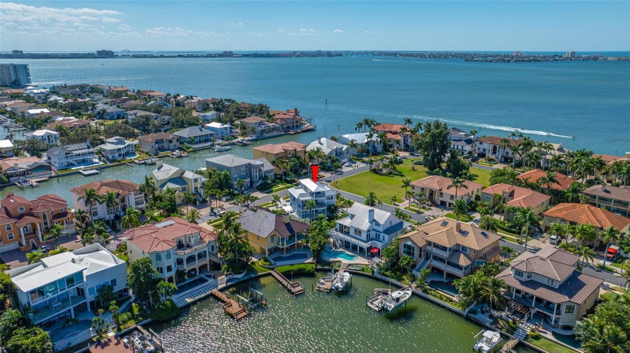 2813 Kipps Colony Drive S, Saint Petersburg, FL 33707 Photo