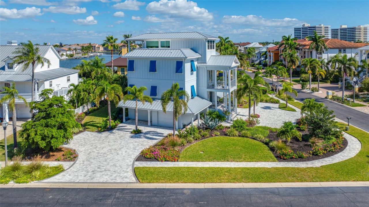 2813 Kipps Colony Drive S, Saint Petersburg, FL 33707 Photo