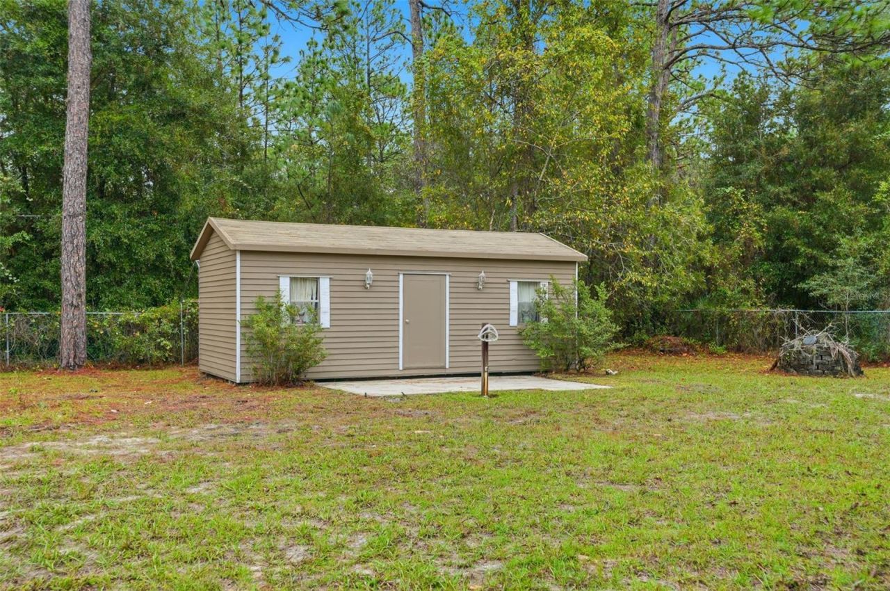 10335 N Dauphine Terrace, Dunnellon, FL 34433 Photo