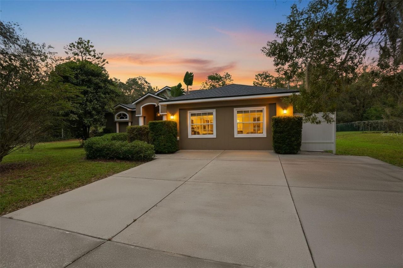 10335 N Dauphine Terrace, Dunnellon, FL 34433 Photo