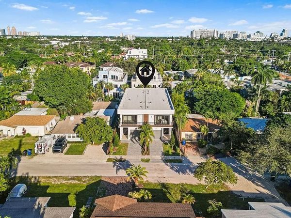 1220 NE 13th Ave, Fort Lauderdale, FL 33304