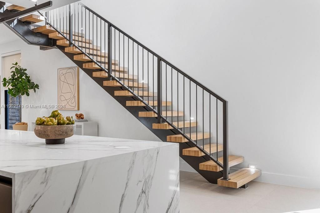 1220 NE 13th Ave, Fort Lauderdale, FL 33304 Photo