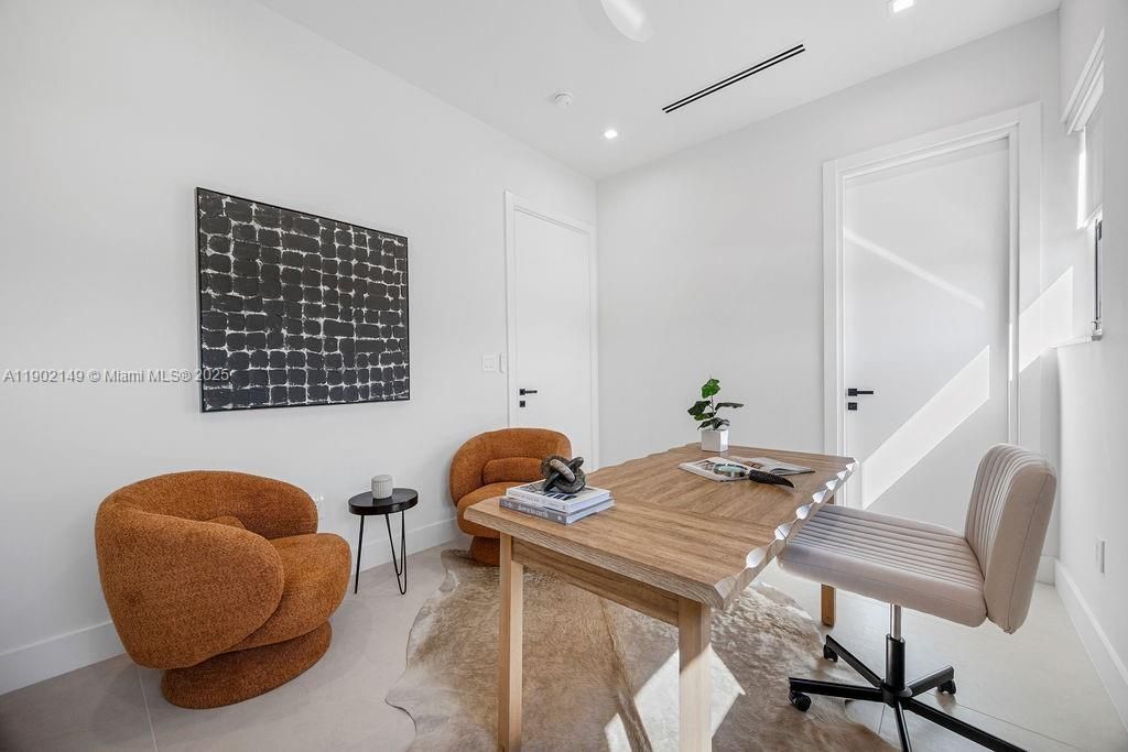 1220 NE 13th Ave, Fort Lauderdale, FL 33304 Photo