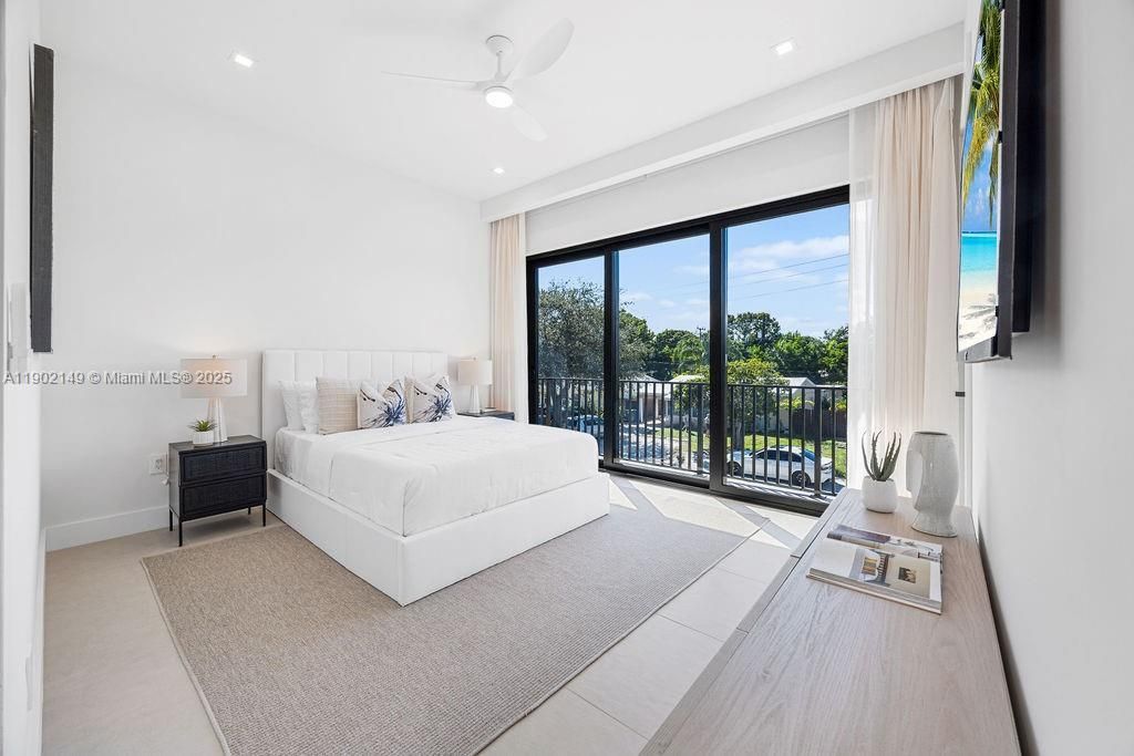 1220 NE 13th Ave, Fort Lauderdale, FL 33304 Photo