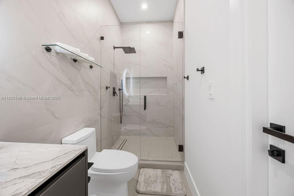 1220 NE 13th Ave, Fort Lauderdale, FL 33304 Photo