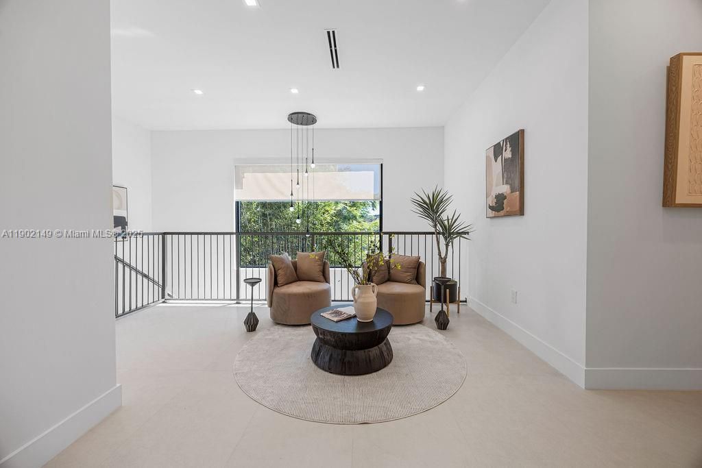 1220 NE 13th Ave, Fort Lauderdale, FL 33304 Photo