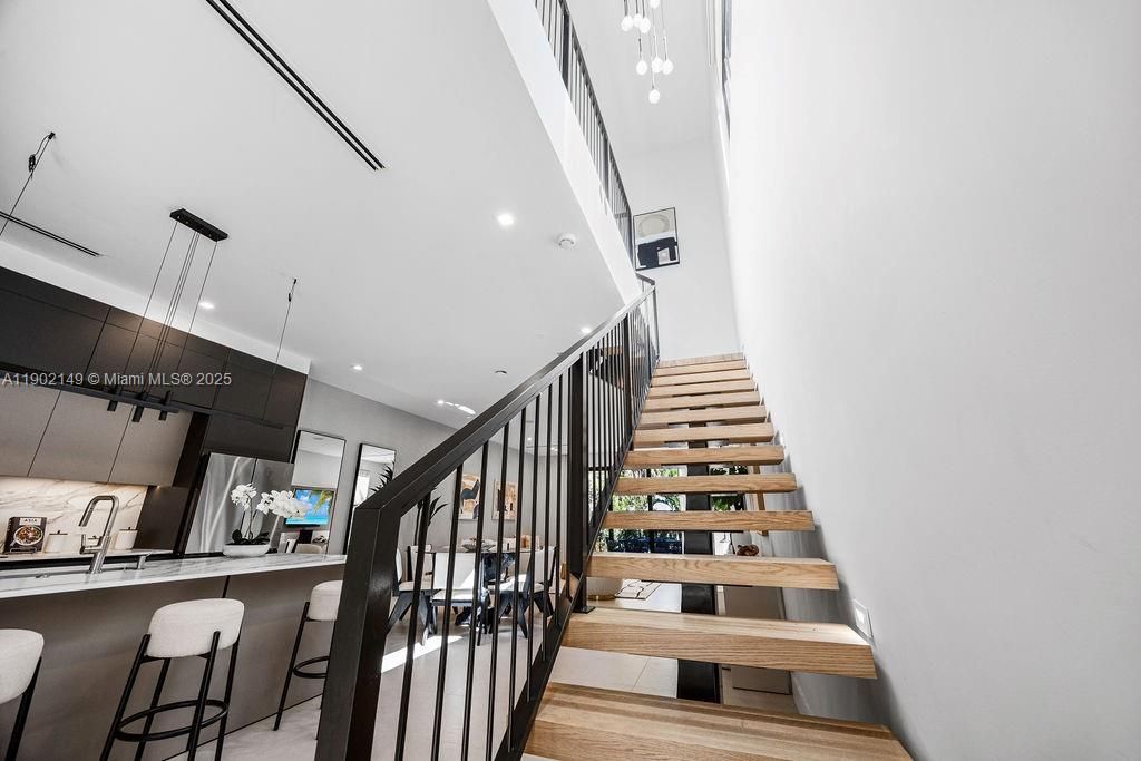 1220 NE 13th Ave, Fort Lauderdale, FL 33304 Photo