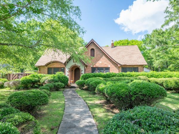 506 Greensboro St, Starkville, MS 39759