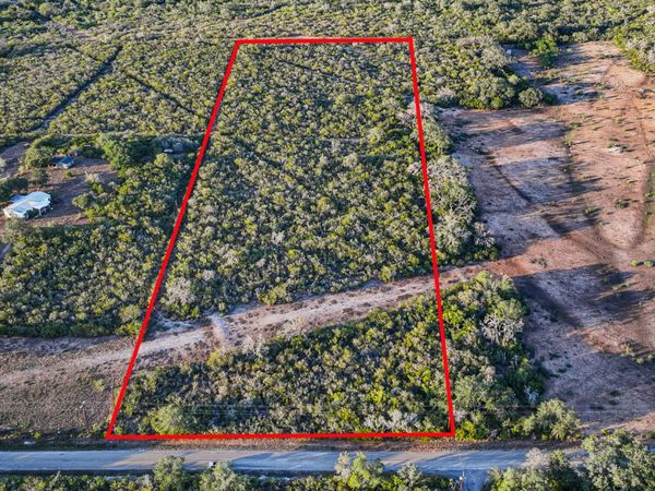 00 W King Lane, Tuleta, TX 78162