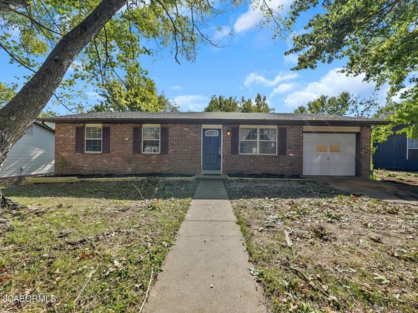 5305 BAGNALL DRIVE, Jefferson City, MO 65109