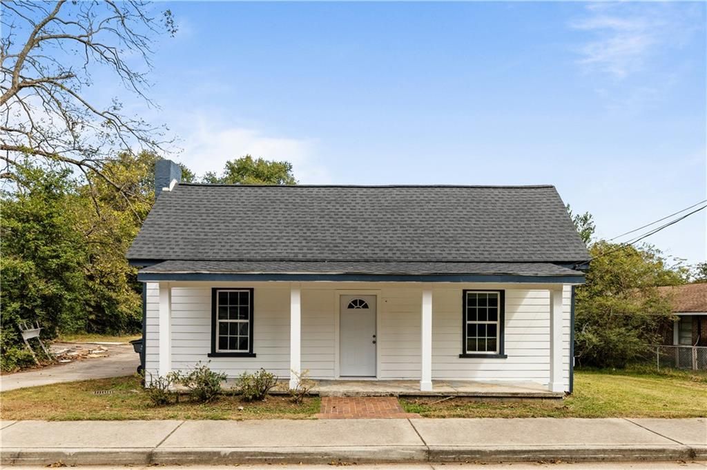 228 Oak Drive, Social Circle, GA 30025 Main Photo