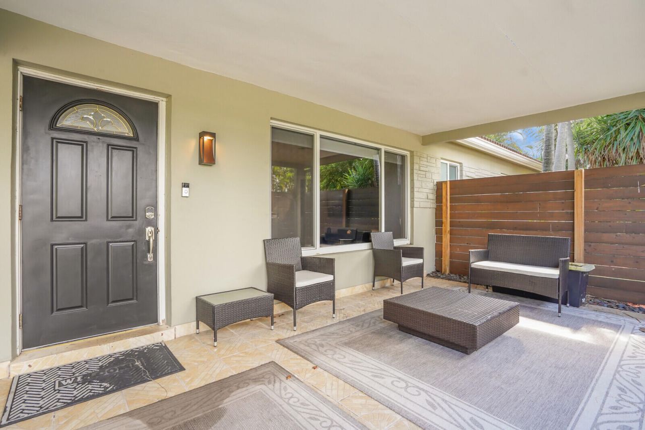 3098 NE 5th Avenue, Boca Raton, FL 33431 Photo