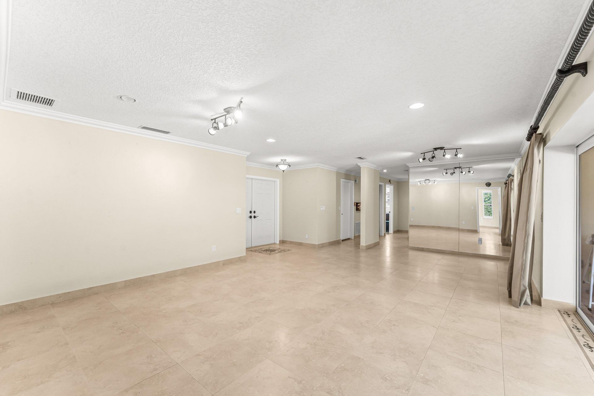 2301 Banyan Road, Boca Raton, FL 33432 Photo