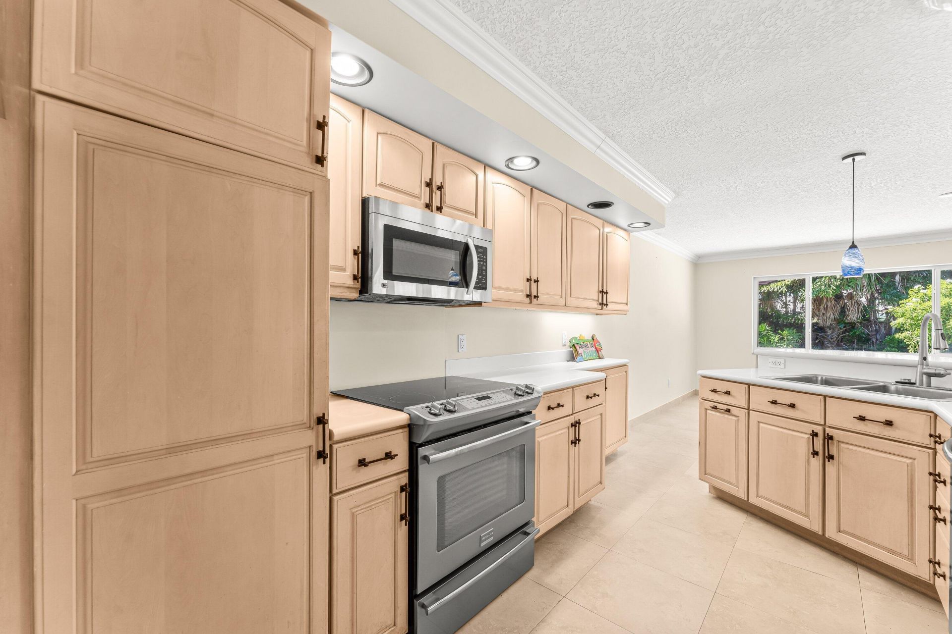 2301 Banyan Road, Boca Raton, FL 33432 Photo