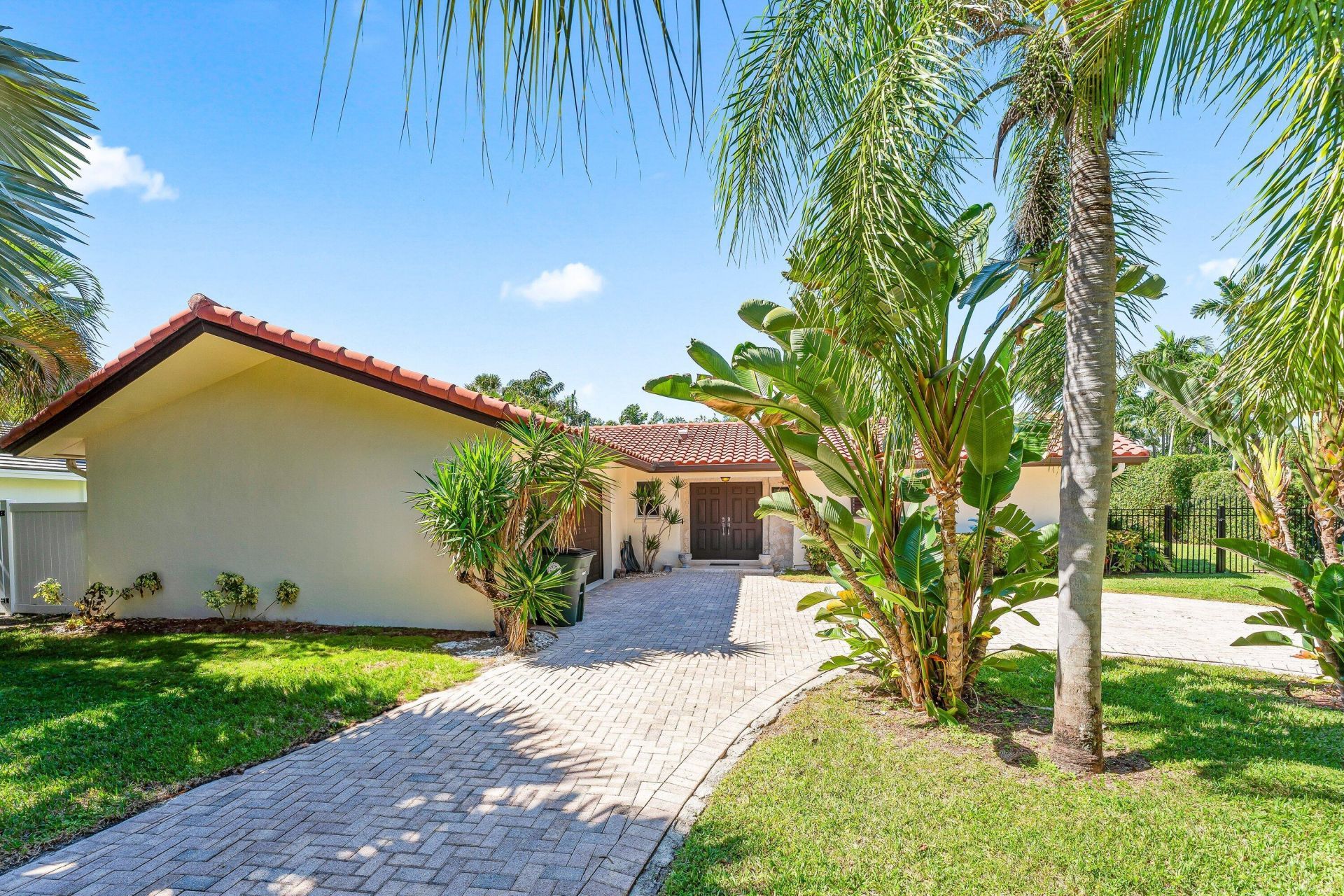2301 Banyan Road, Boca Raton, FL 33432 Photo