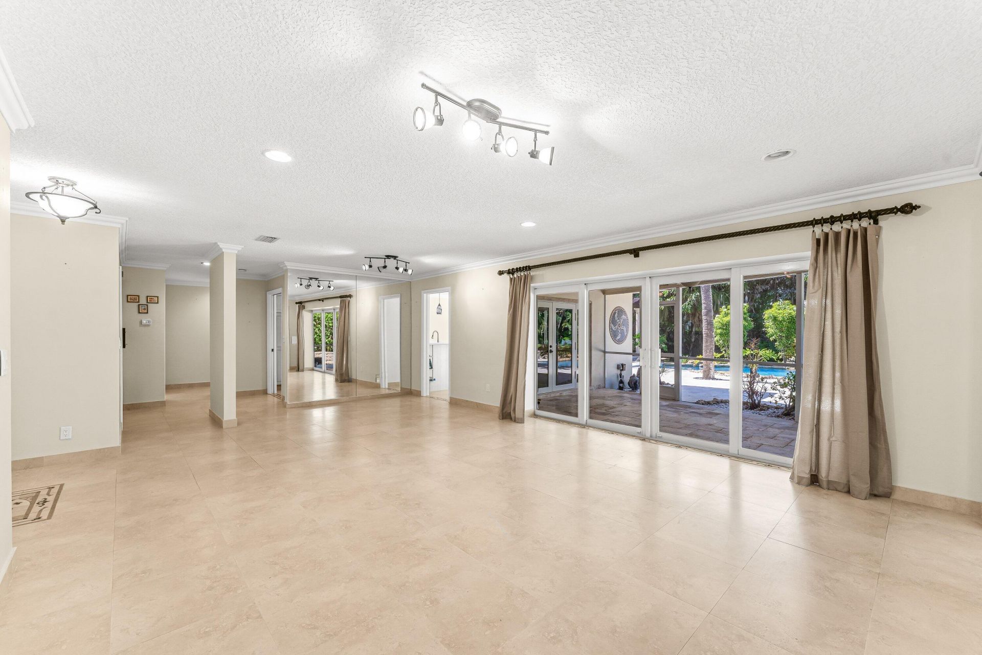 2301 Banyan Road, Boca Raton, FL 33432 Photo