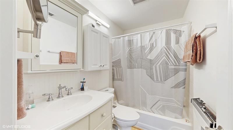 2113 NE 11th Ave, Unit 2113, Wilton Manors, FL 33305 Photo