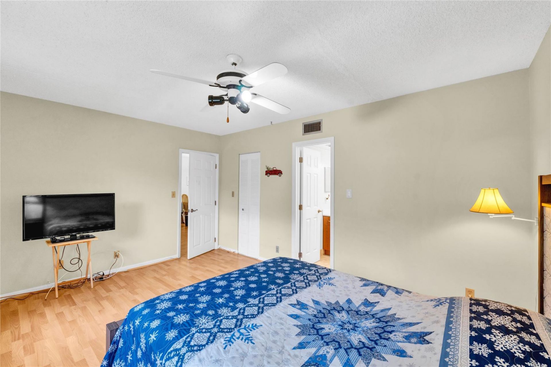 1015 Country Club Drive, Unit 203, Margate, FL 33063 Photo