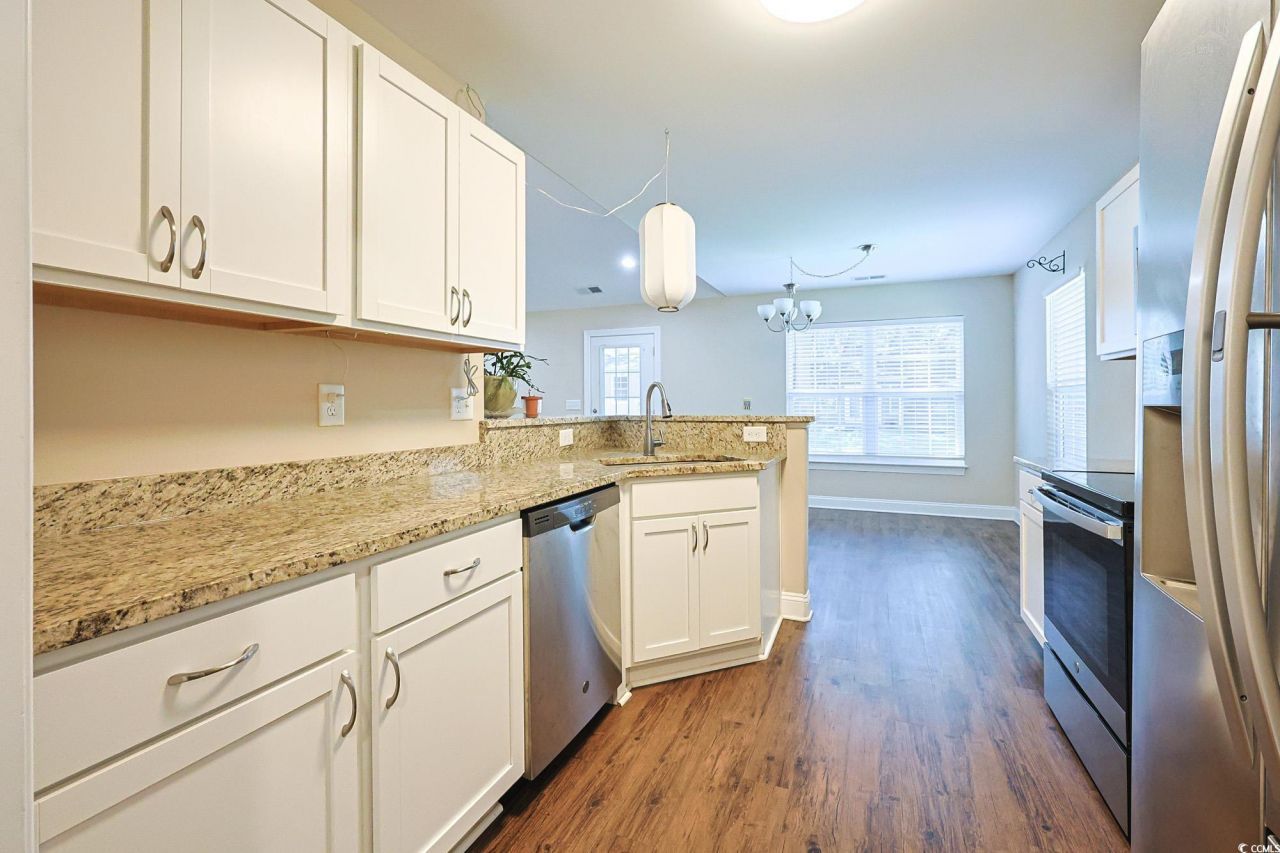 13 Daniel Morrall Ln. Photo 10