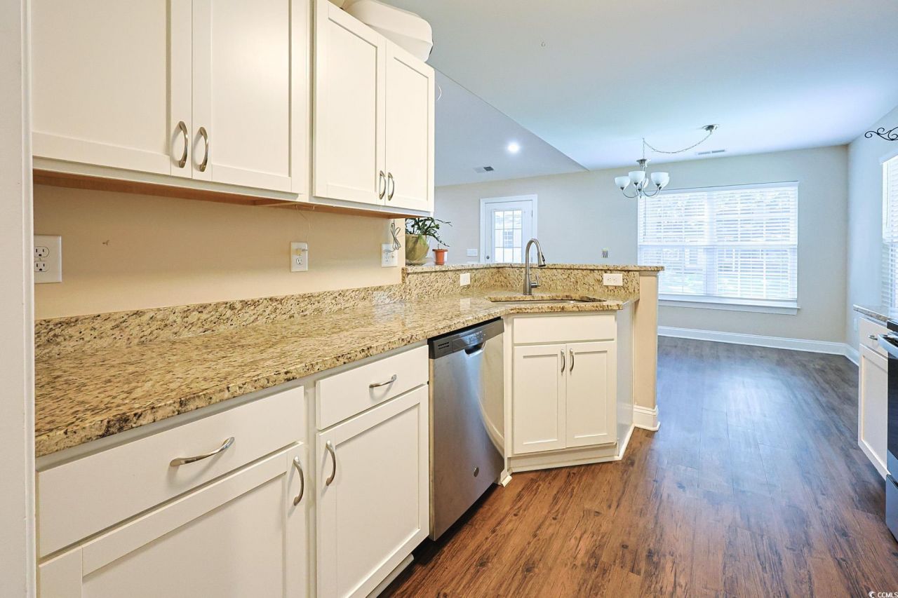 13 Daniel Morrall Ln. Photo 6