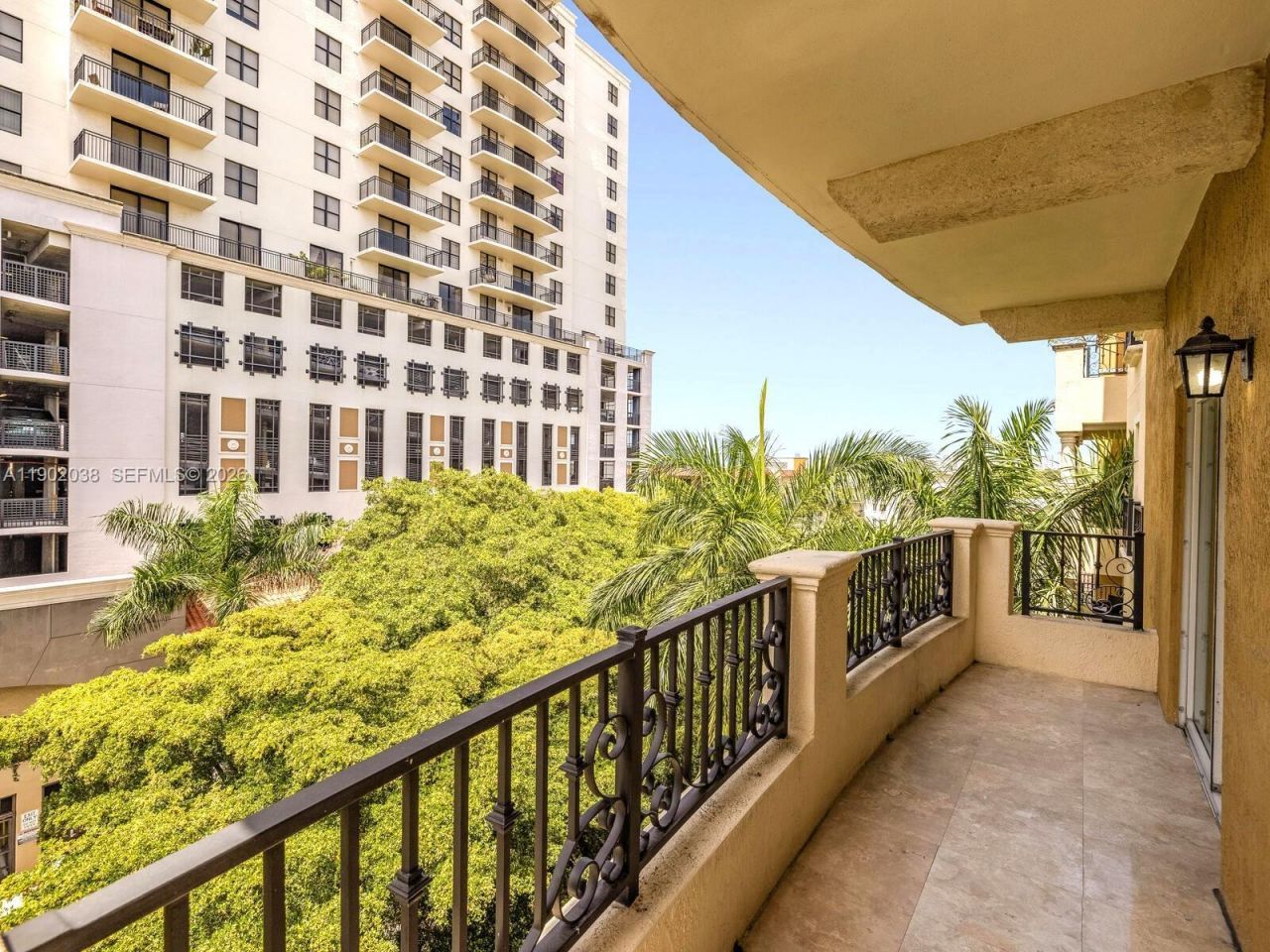 20 Calabria Ave, Unit 505, Coral Gables, FL 33134 Photo