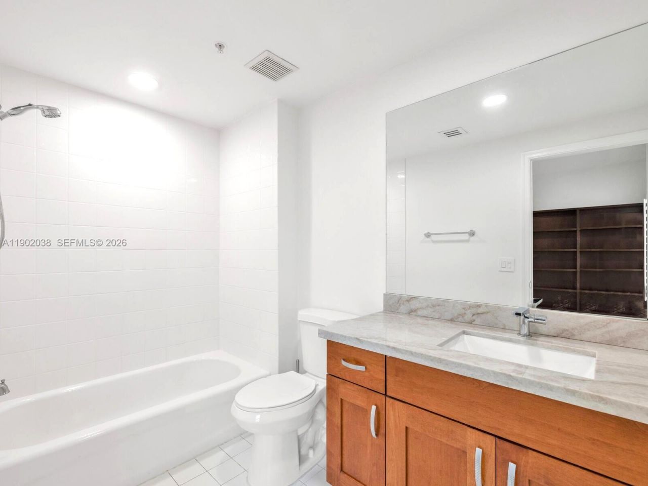 20 Calabria Ave, Unit 505, Coral Gables, FL 33134 Photo