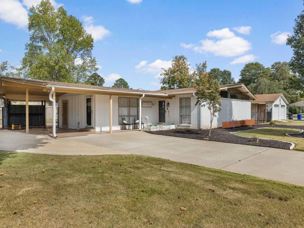 202 Davis Ave, Florence, AL