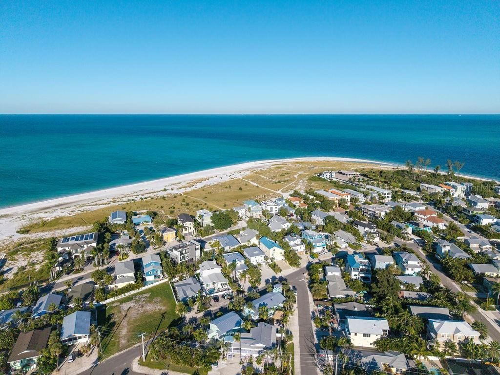 785 Jacaranda Road, Anna Maria, FL 34216 Photo