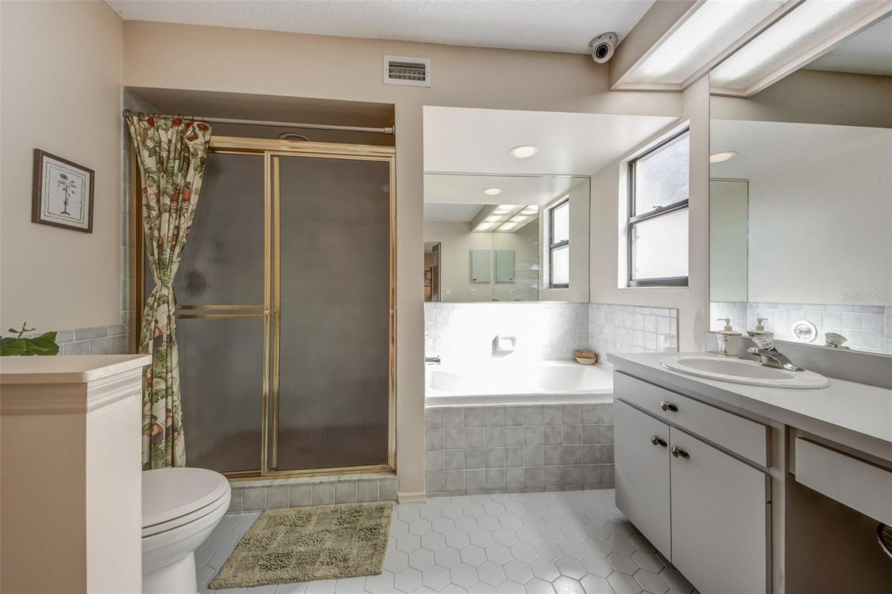 3401 Avenida Madera, Unit B, Bradenton, FL 34210 Photo