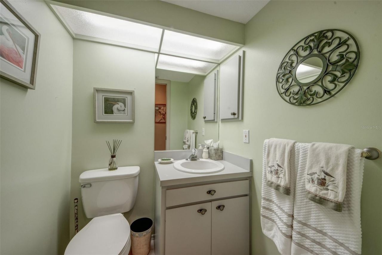 3401 Avenida Madera, Unit B, Bradenton, FL 34210 Photo