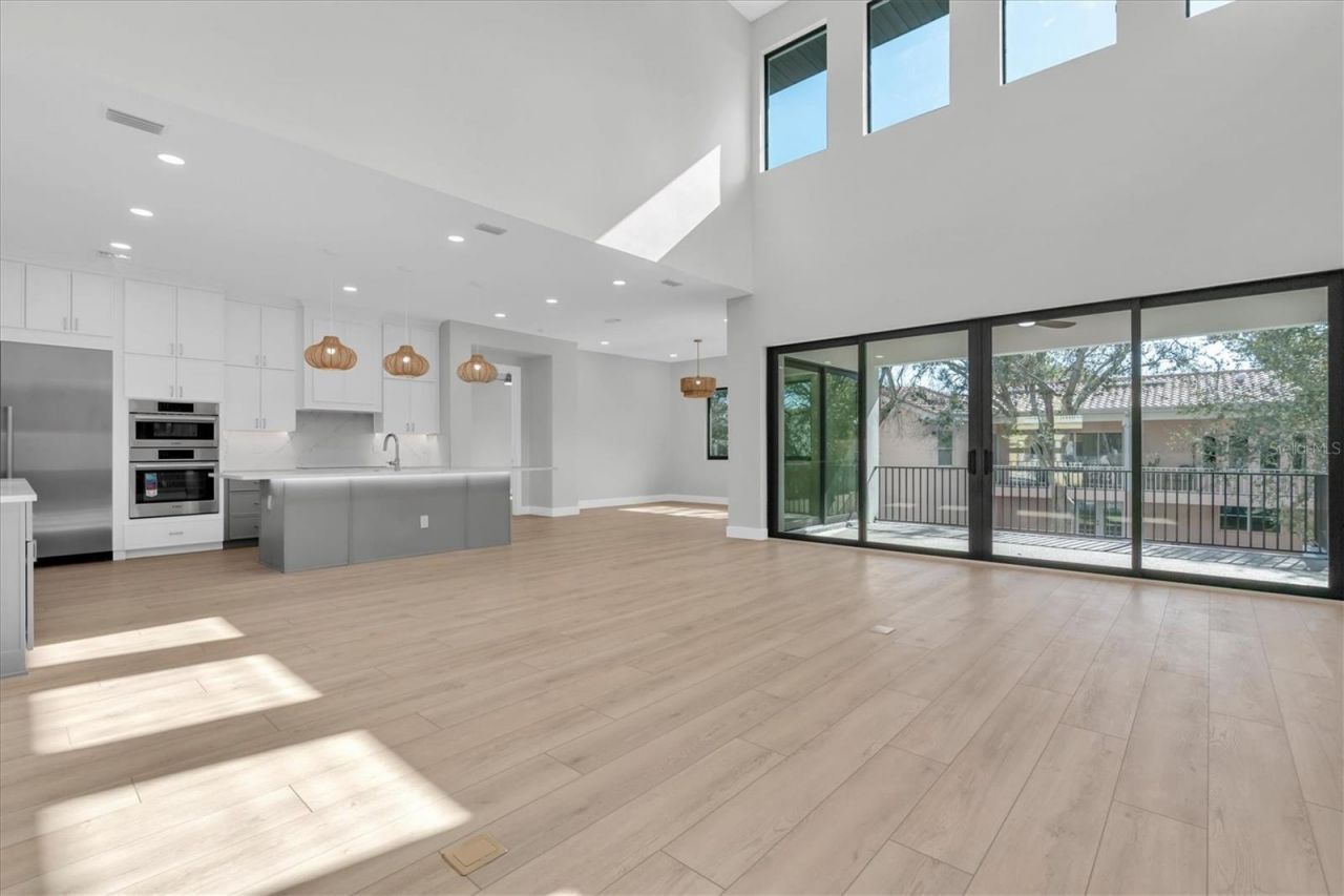 5966 Bayview Circle S, Gulfport, FL 33707 Photo