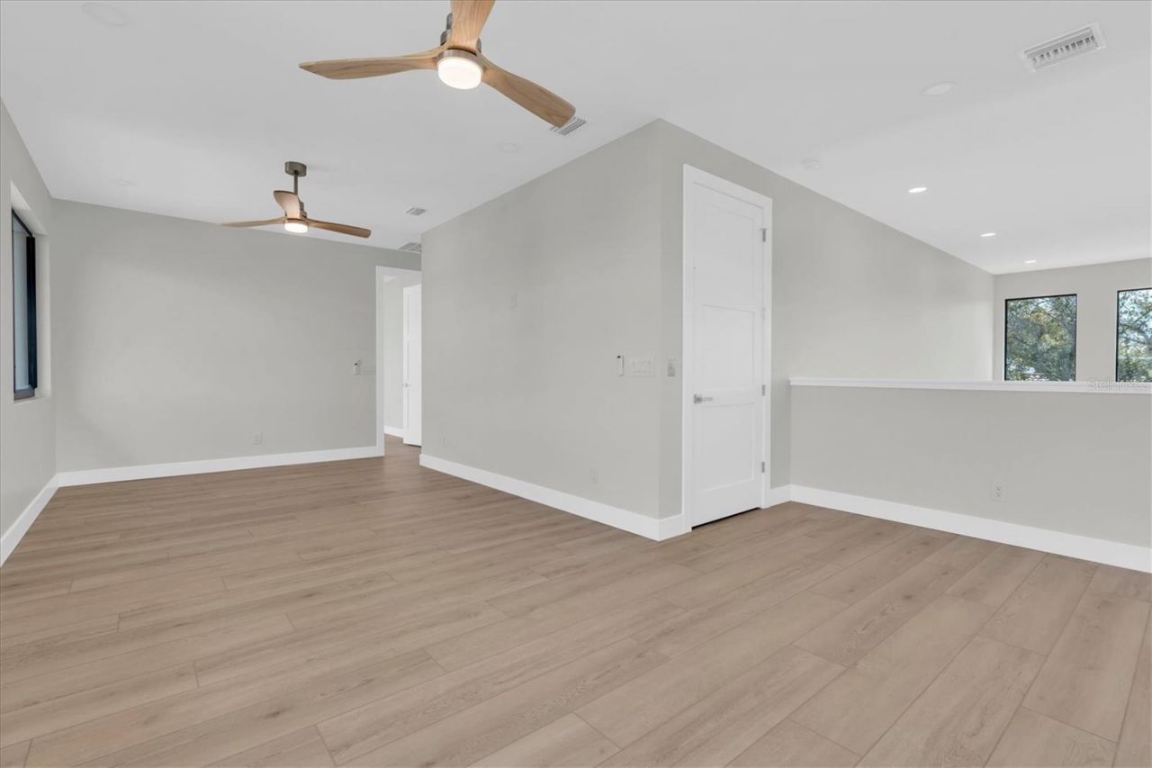 5966 Bayview Circle S, Gulfport, FL 33707 Photo