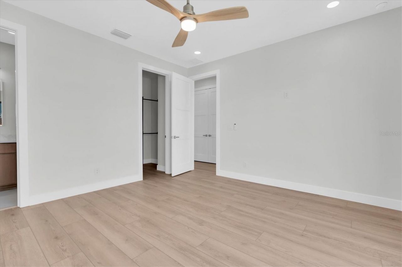 5966 Bayview Circle S, Gulfport, FL 33707 Photo