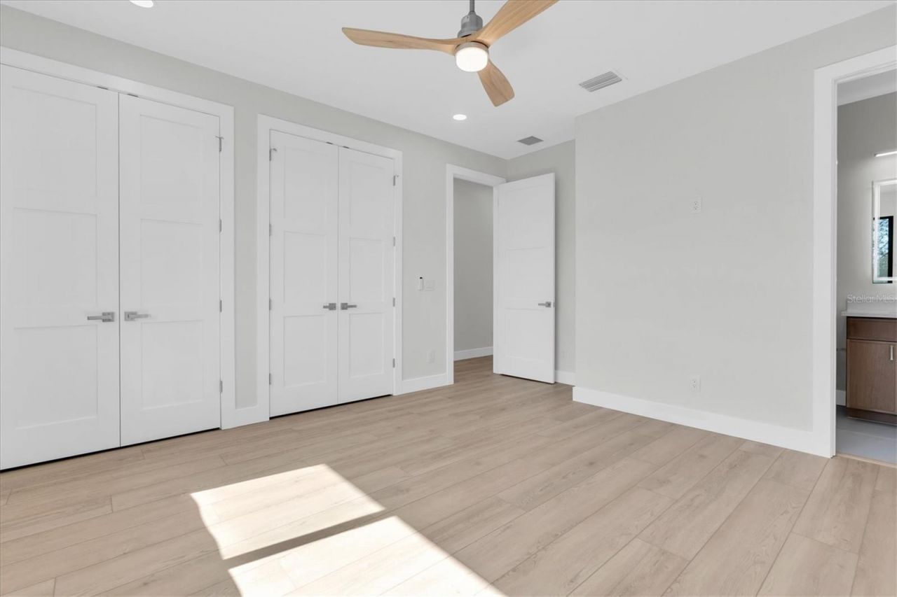 5966 Bayview Circle S, Gulfport, FL 33707 Photo