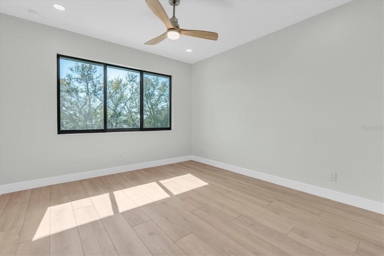 5966 Bayview Circle S, Gulfport, FL 33707 Photo