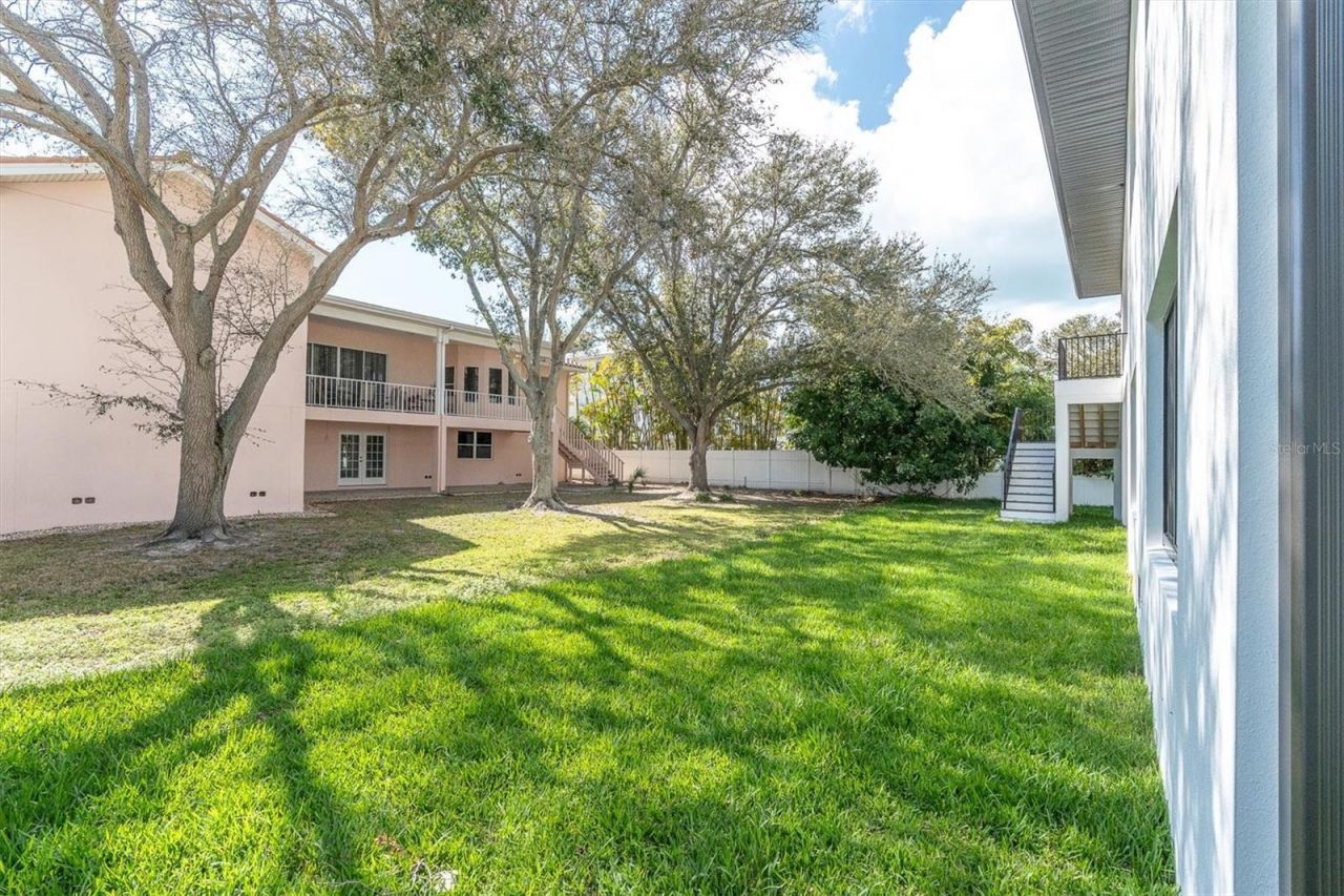 5966 Bayview Circle S, Gulfport, FL 33707 Photo