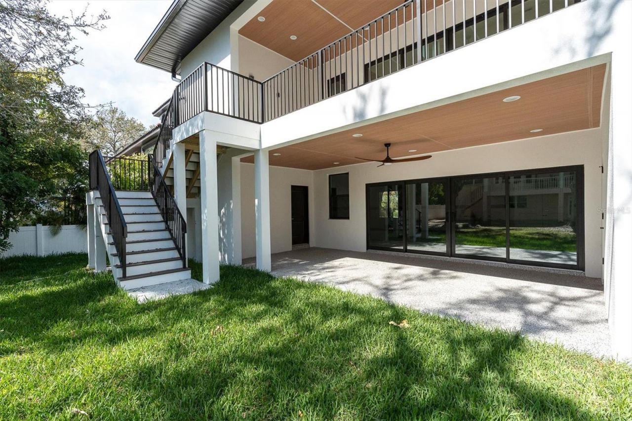 5966 Bayview Circle S, Gulfport, FL 33707 Photo