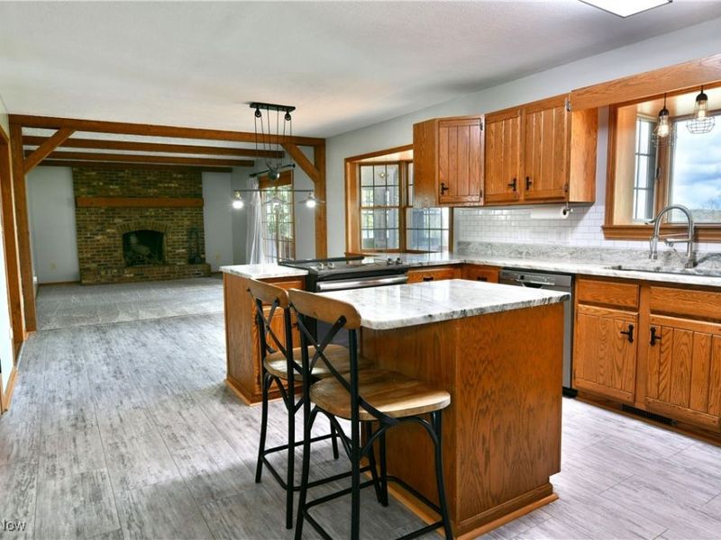 2486 Waynewood Drive NE, Fowler, OH 44418 Photo 19