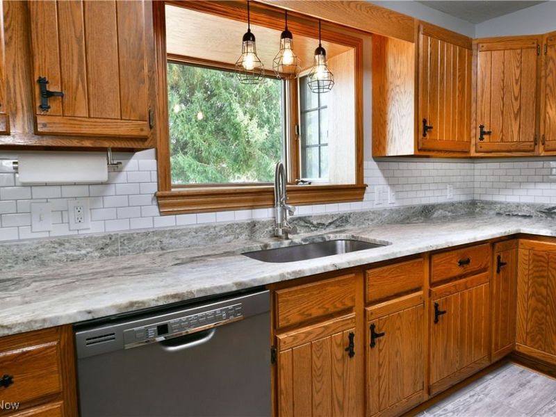 2486 Waynewood Drive NE, Fowler, OH 44418 Photo 20