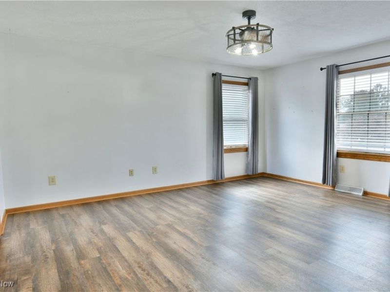 2486 Waynewood Drive NE, Fowler, OH 44418 Photo 26