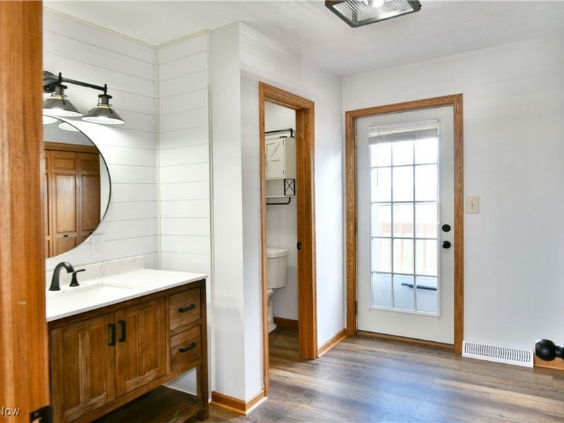 2486 Waynewood Drive NE, Fowler, OH 44418 Photo 29