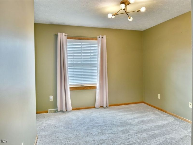 2486 Waynewood Drive NE, Fowler, OH 44418 Photo 33