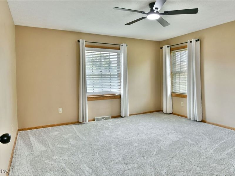 2486 Waynewood Drive NE, Fowler, OH 44418 Photo 39